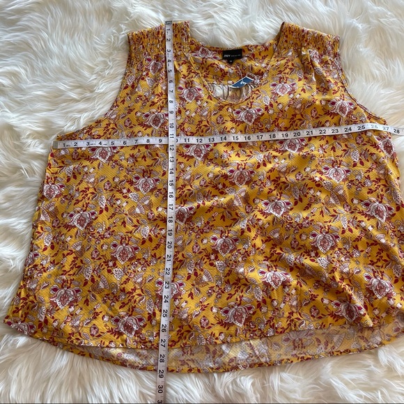 3/$30 Jones New York Womens Yellow Sleeveless Floral Print Pattern Top Size 3X - Picture 10 of 12